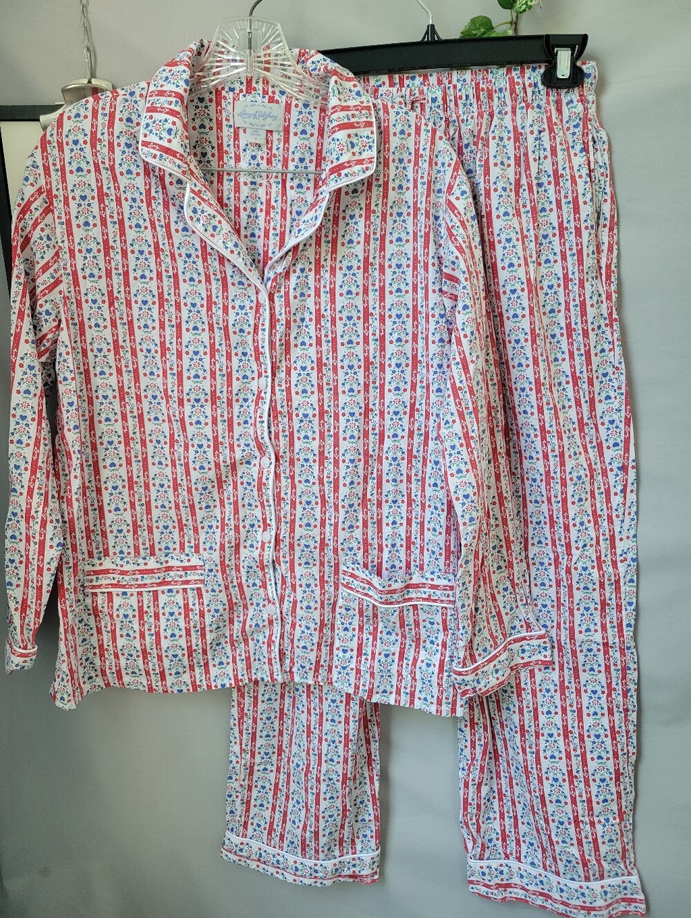 Lanz of Salzburg Tyrolean Long Sleeve Cotton Lawn Pajama Set Red Blue Hearts S